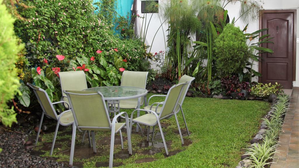 Villa Del Angel Hotel San Salvador Exterior photo